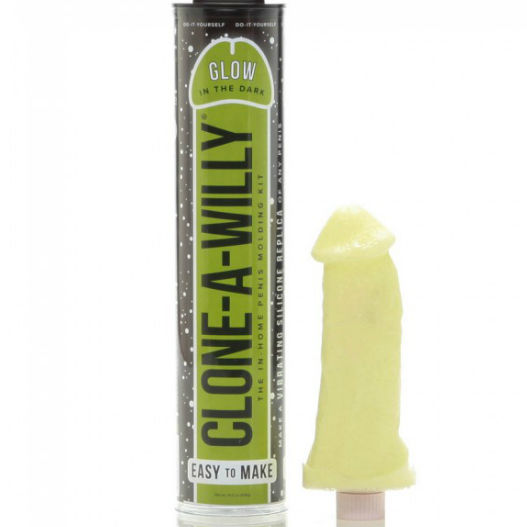 CLON DE WILLY - PENE VERDE BRILLANTE CLON DE WILLY CON VIBRADOR